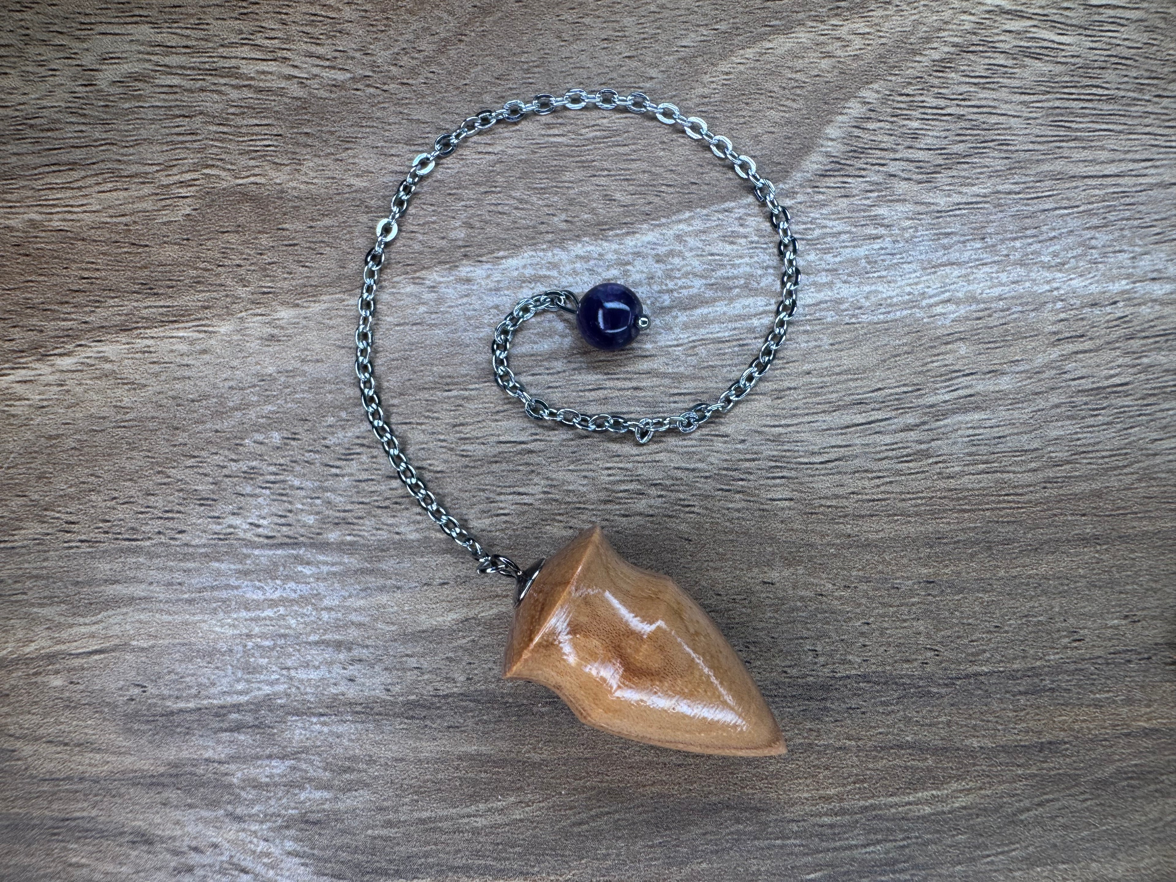Hickory Pendulum with Amethyst
